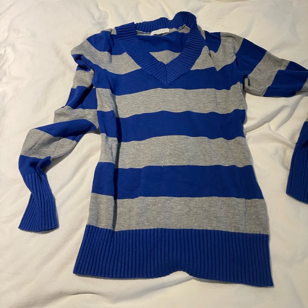Comfy v neck sweater